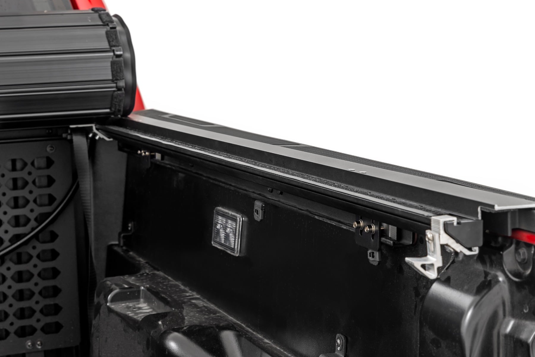 Hard Roll Up Bed Cover 5 Foot Bed Toyota Tacoma 2WD/4WD (2024-2026) Rough Country