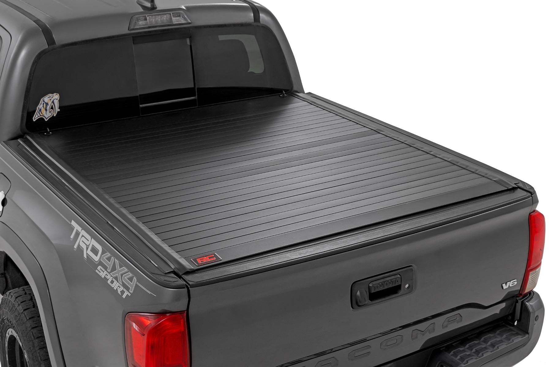 Hard Roll Up Bed Cover 5 Foot Bed Toyota Tacoma 2WD/4WD (2016-2023) Rough Country