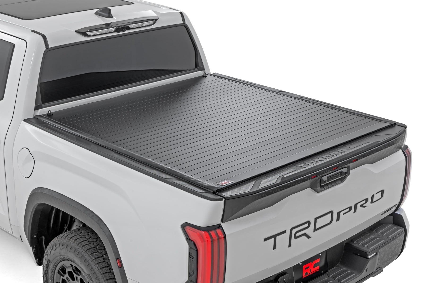 Hard Roll Up Bed Cover 5 Foot 7 Inch Bed Toyota Tundra 2WD/4WD (2022-2026) Rough Country