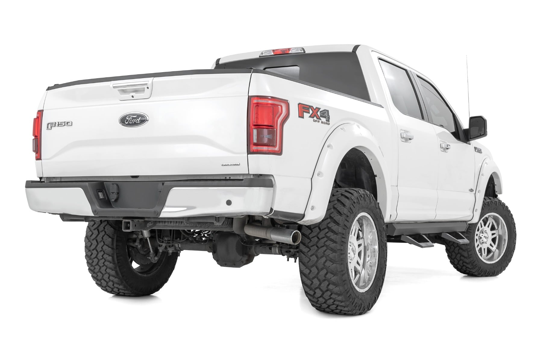 SRX2 Adj Aluminum Step Crew Cab Ford F-150/Lightning/F-250/F-350/Raptor (15-26) Rough Country