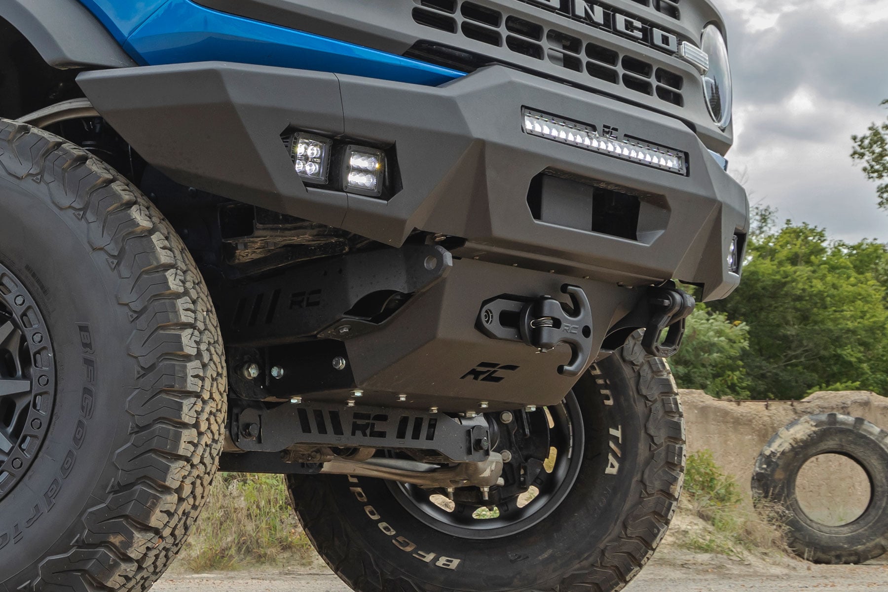 Hidden Winch Mount 12000S Ford Bronco 4WD (2021-2025) Rough Country