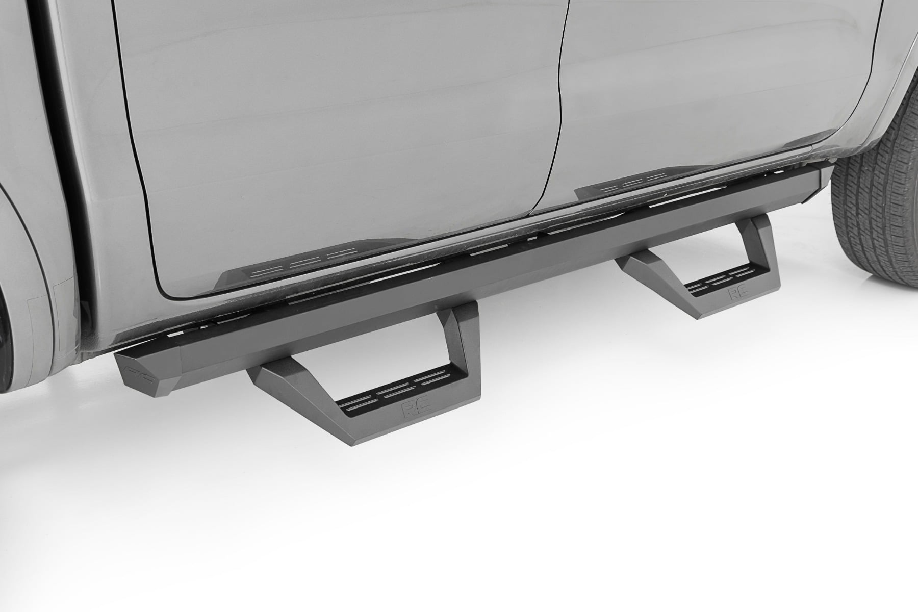 SRX2 Adjustable Aluminum Steps Ford Ranger 2WD/4WD (2019-2026) Rough Country