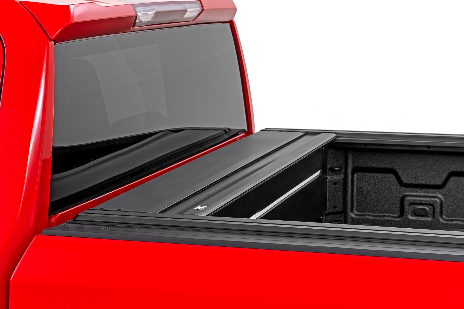 Powered Retractable Bed Cover 5 Foot 10 Inch Bed Chevy/GMC Sierra 1500 (19-26)/Silverado 1500 (19-26) Rough Country