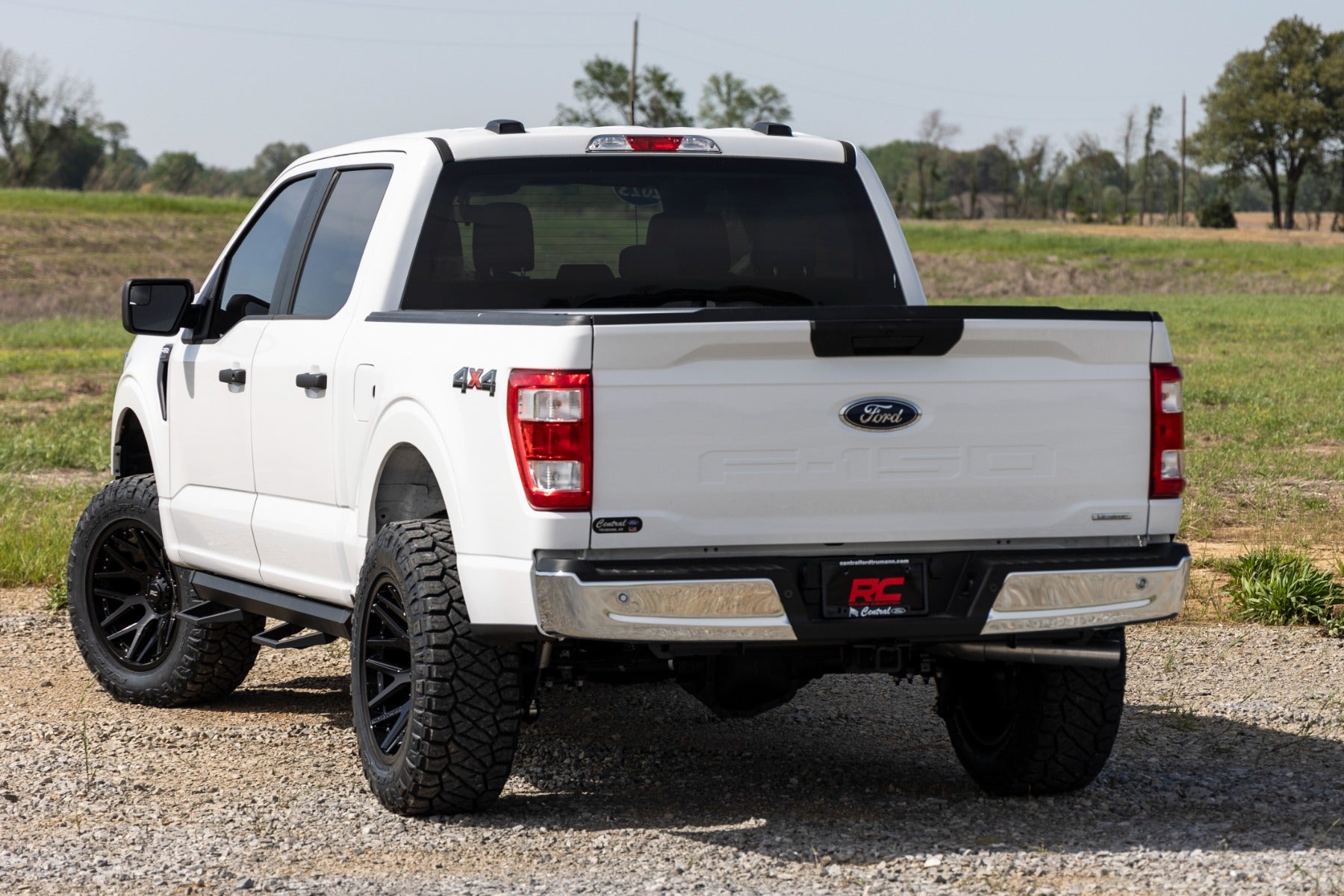 SRL2 Adjustable Aluminum Steps Ford Ranger 2WD/4WD (2019-2026) Rough Country