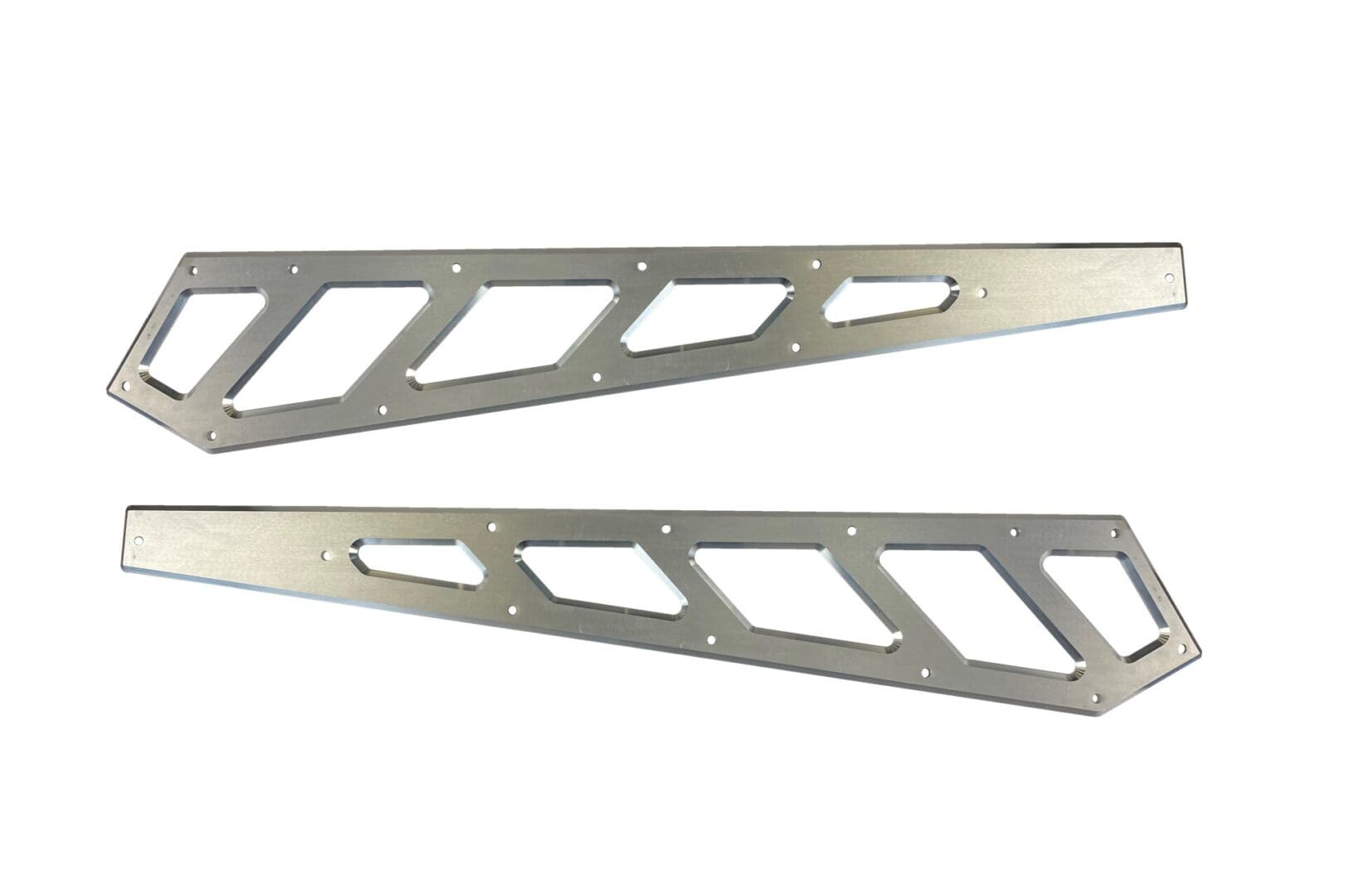McGaughys Billet Face Plates fits Radius Arms 2013-2024 Dodge Ram 2500/3500 For 6 Inch or 10 Inch Lift Kits Raw
