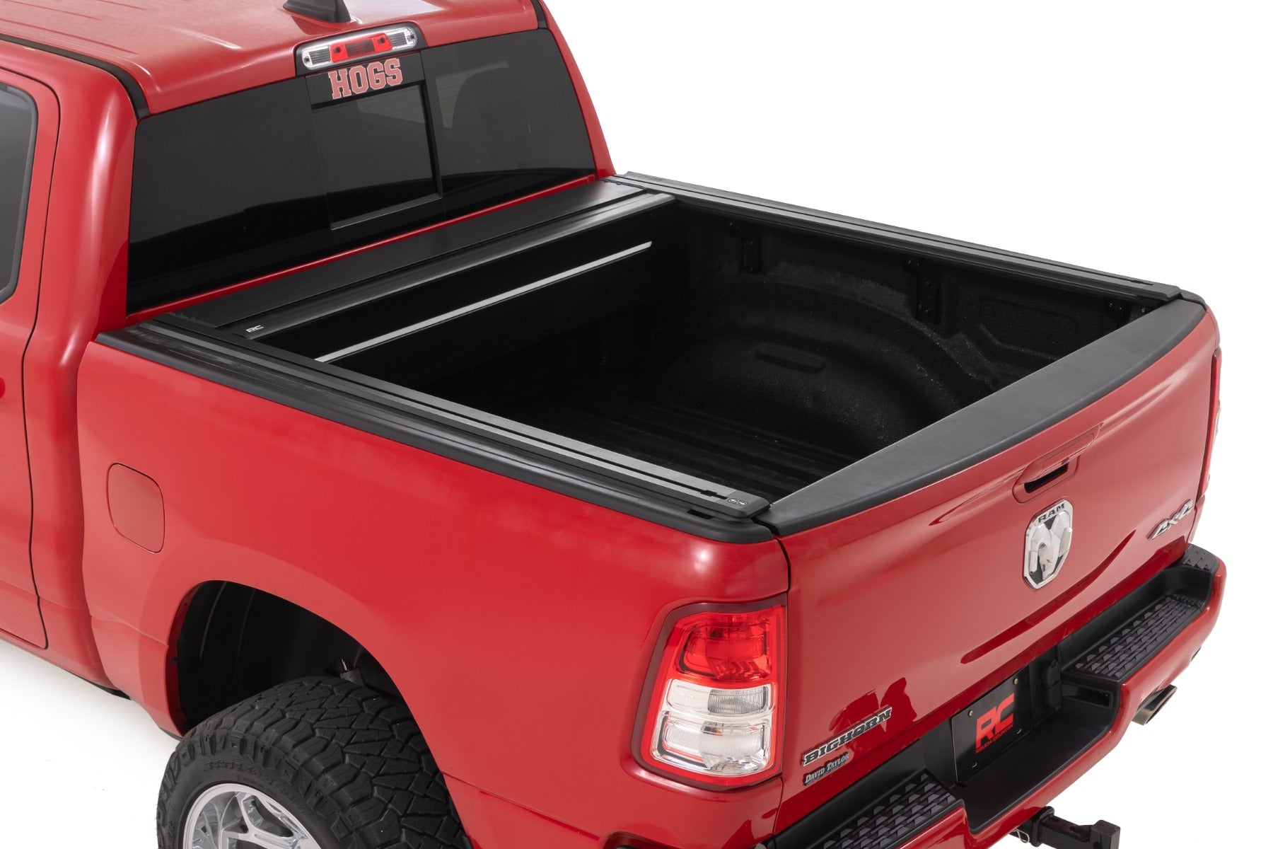Powered Retractable Bed Cover 5 Foot 7 Inch Bed Ram 1500 (19-26)/1500 TRX (21-24) Rough Country