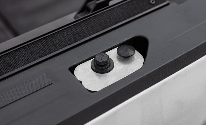 Access ADARAC Aluminum Pro Series 07-13 Chevy/GMC Full Size 1500 5ft 8in Bed Truck Rack - Black