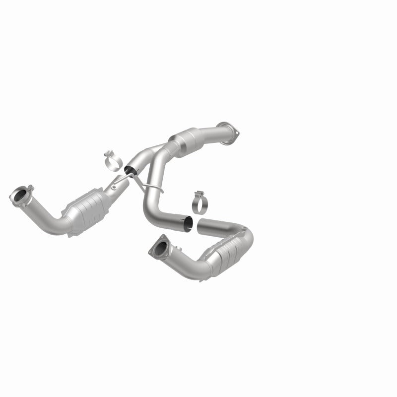 MagnaFlow Direct Fit Catalytic Converter 11-13 Chev Silverado 2500 HD/3500 HD 6.0L