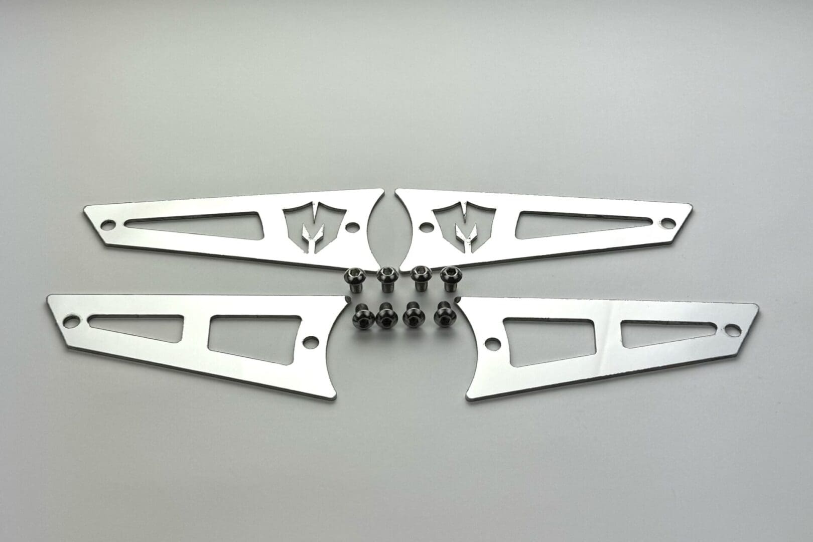 McGaughy's Replacement Stainless Steel Badges for Upper Control Arms 2011-2019 Silverado/Sierra 2500/3500