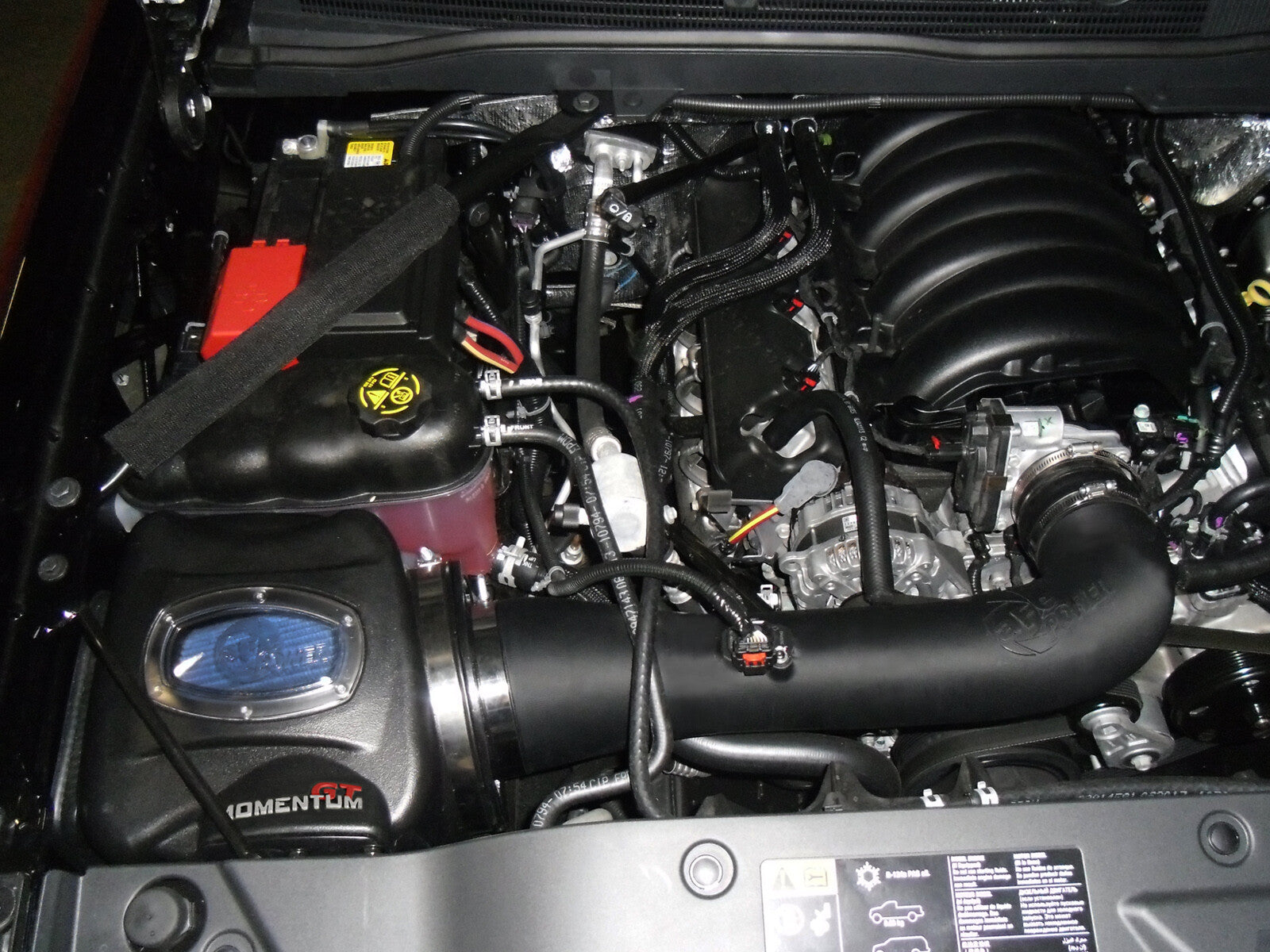 Momentum GT Cold Air Intake System w/ Pro 5R Filter GM Silverado/Sierra 1500 14-18 / Silverado Ld/Sierra Limited 2019 V8-5.3/6.2L aFe Power