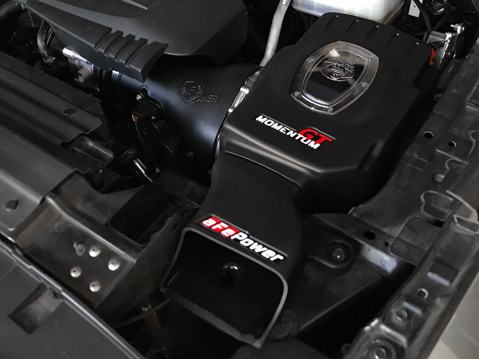 Momentum GT Cold Air Intake System w/ Pro 5R Filter Nissan Titan 17-24 V8-5.6L aFe Power