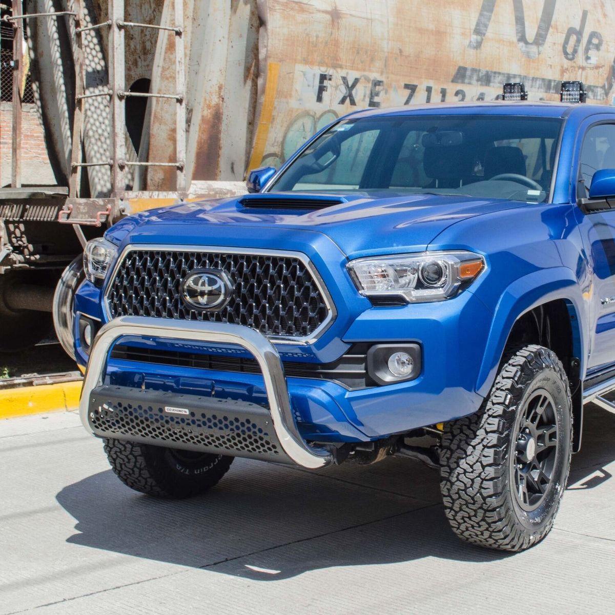 RC2 Bull Bar with Mounting Brackets Polished Stainless Steel 2016-2023 Toyota Tacoma Go Rhino