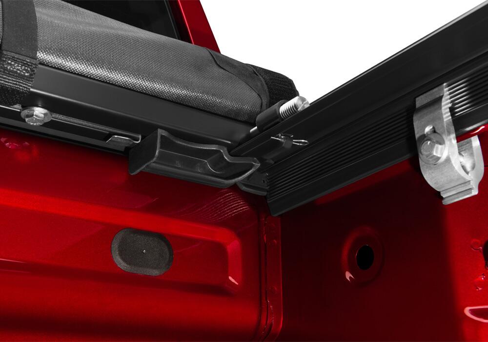 Lo Pro Tonneau Cover Black 2015-2022 Colorado/Canyon 6 Foot 2 Inch Bed with Sport Bar Truxedo