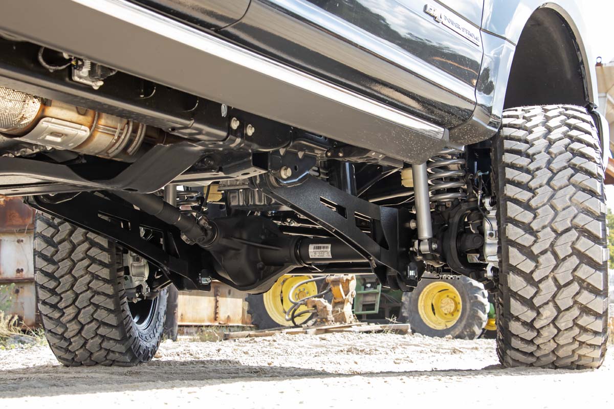 6 Inch Lift Kit Radius Arm No OVLD Ford F-250/F-350 Super Duty (17-22) Rough Country