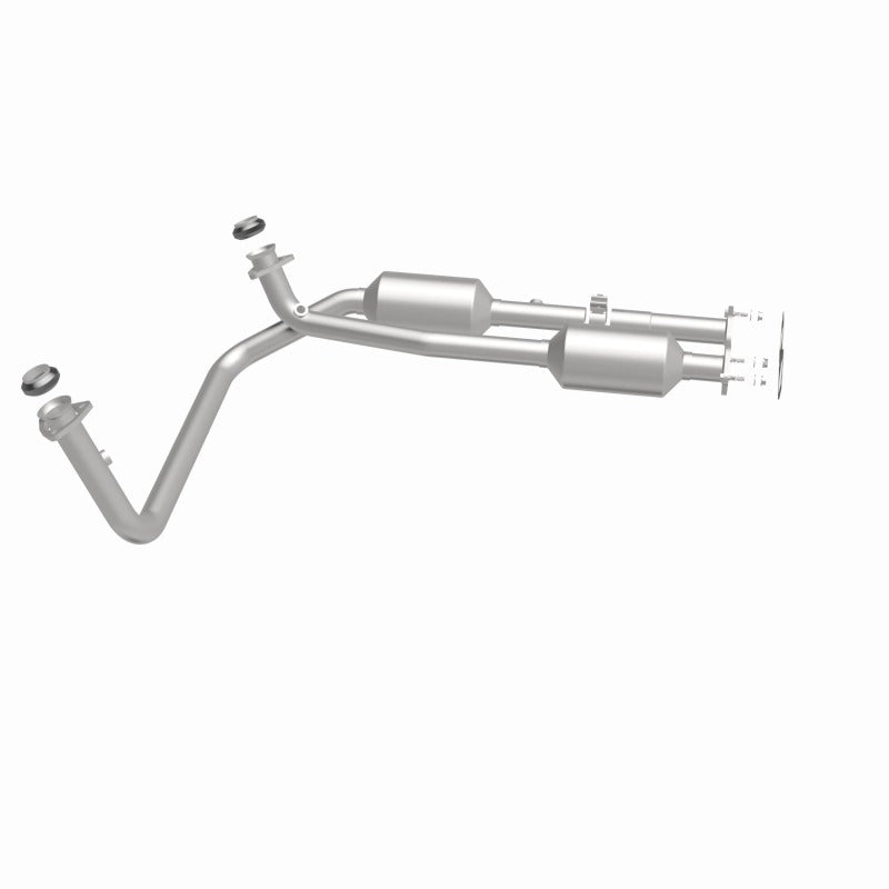 MagnaFlow Direct Fit Catalytic Converter California Grade 96-00 GM Tahoe/Yukon/Escalade 5.7L