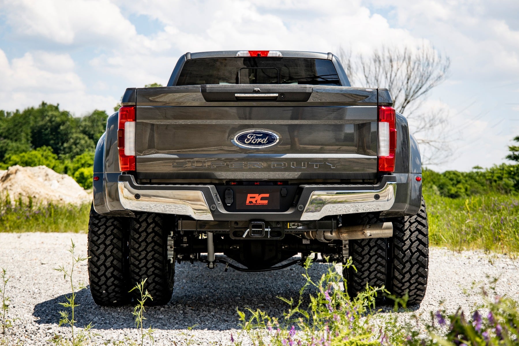 4.5 Inch Lift Kit Dually Vertex Ford F-350 Super Duty 4WD (2017-2022) Rough Country