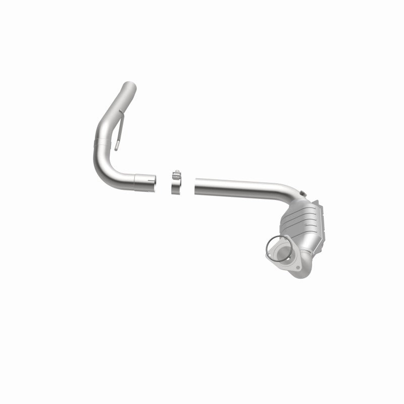 MagnaFlow Direct Fit Catalytic Conv 02-06 Cadillac Escalade / 02-06 GM Yukon (Inc Denali) 6.0L D/S