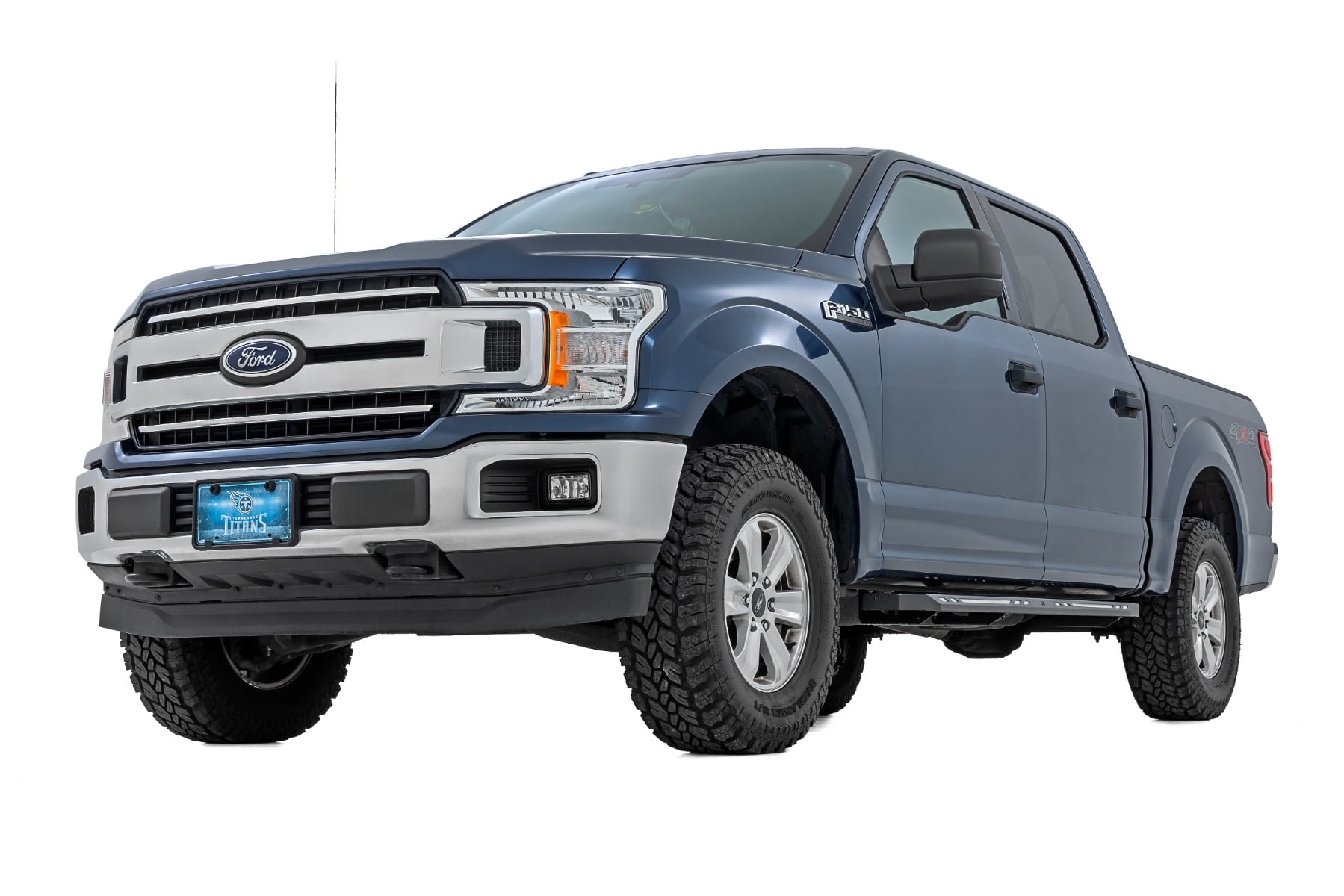 AC2 Running Boards Amber/White Crew Cab Ford F-150/Lightning/F-250/F-350/Raptor (15-26) Rough Country