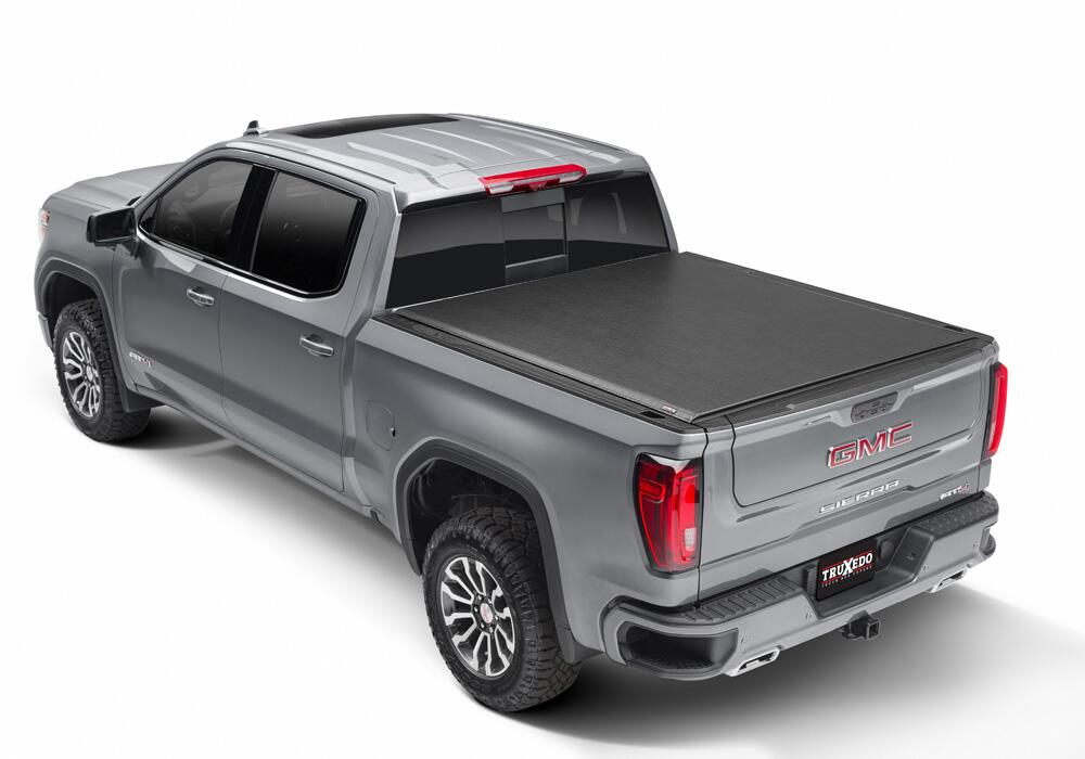 Lo Pro Tonneau Cover Black 2020-2026 GMC Sierra (with CarbonPro Bed) 5 Foot 9 Inch Bed Truxedo