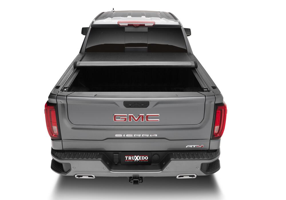 Lo Pro Tonneau Cover Black 2020-2026 GMC Sierra (with CarbonPro Bed) 5 Foot 9 Inch Bed Truxedo