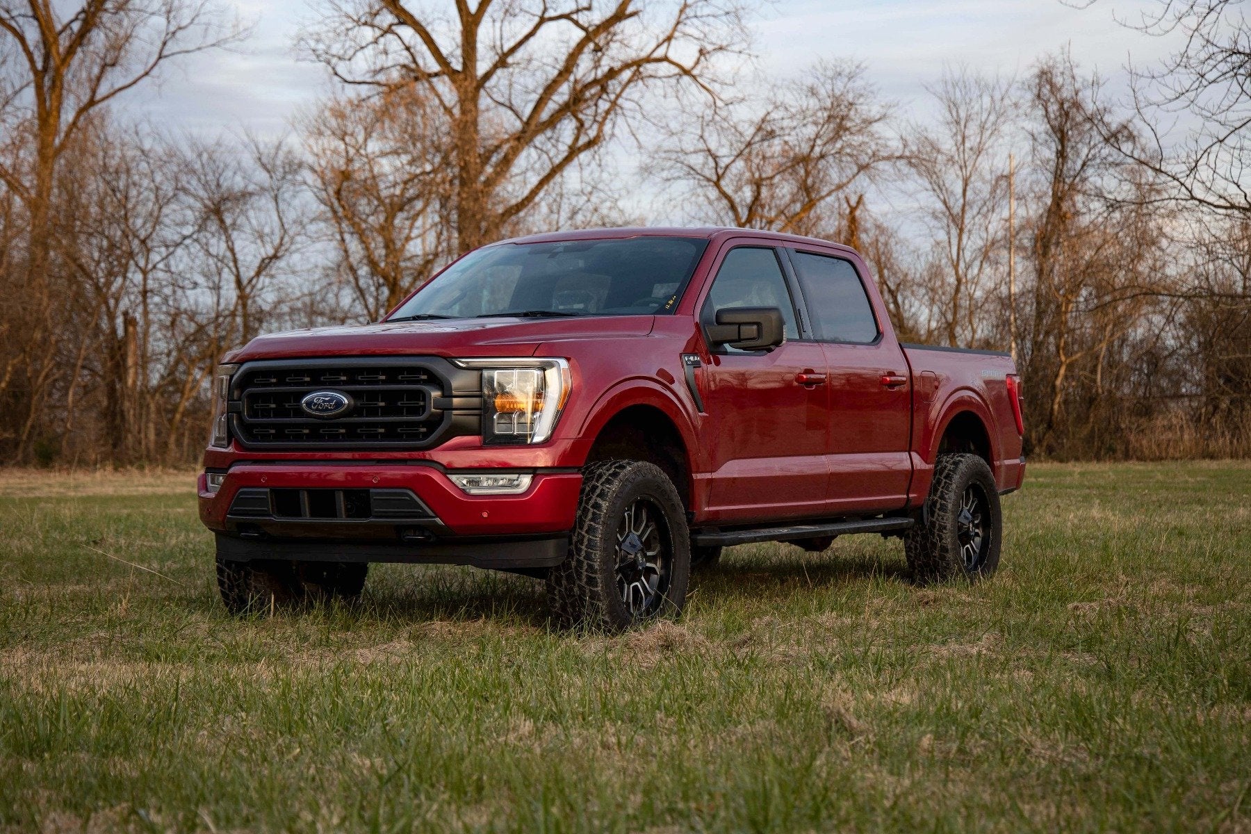 F-150 3 Inch Lift Kit Bolt On w/Vertex 2021 F-150 4WD Rough Country