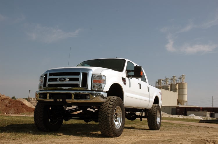 6 Inch Lift Kit Gas 4 Link Ford F-250/F-350 Super Duty 4WD (2008-2010) Rough Country