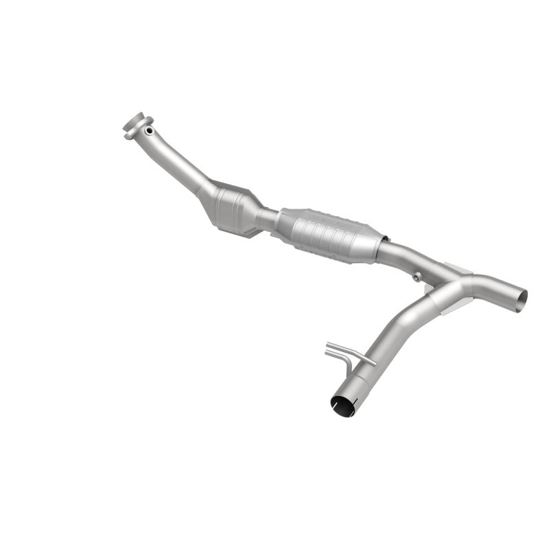 MagnaFlow Direct Fit Catalytic Converter 99-00 Ford Trucks 5.4L
