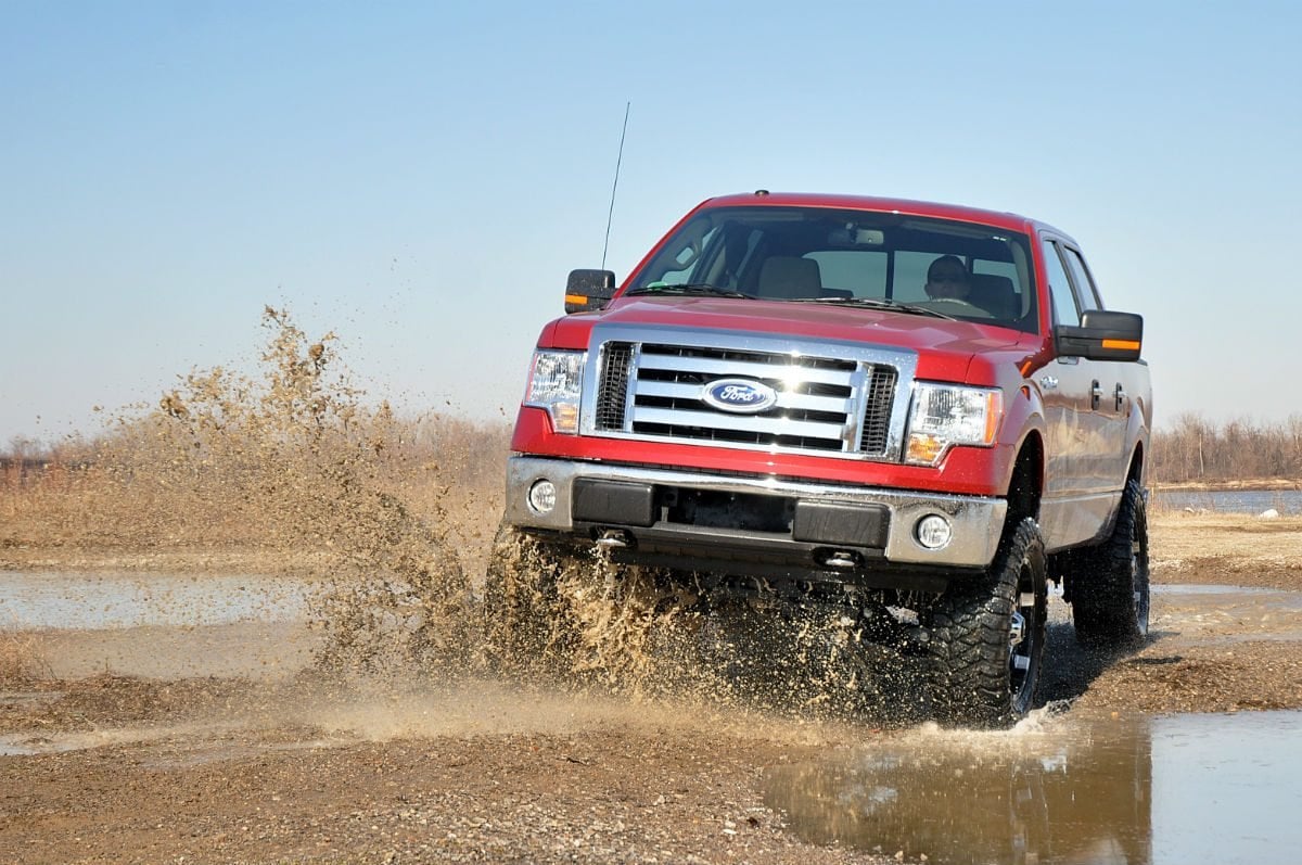 6 Inch Lift Kit Ford F-150 4WD (2009-2010) Rough Country