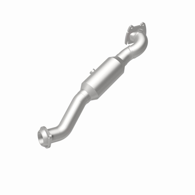 MagnaFlow Direct Fit Catalytic Converter 15-19 Ram 1500 3.6L OEM Grade Fed/EPA Compliant Manifold