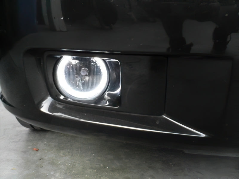 Oracle Chrysler 300 Base Touring 05-10 LED Fog Halo Kit - ColorSHIFT