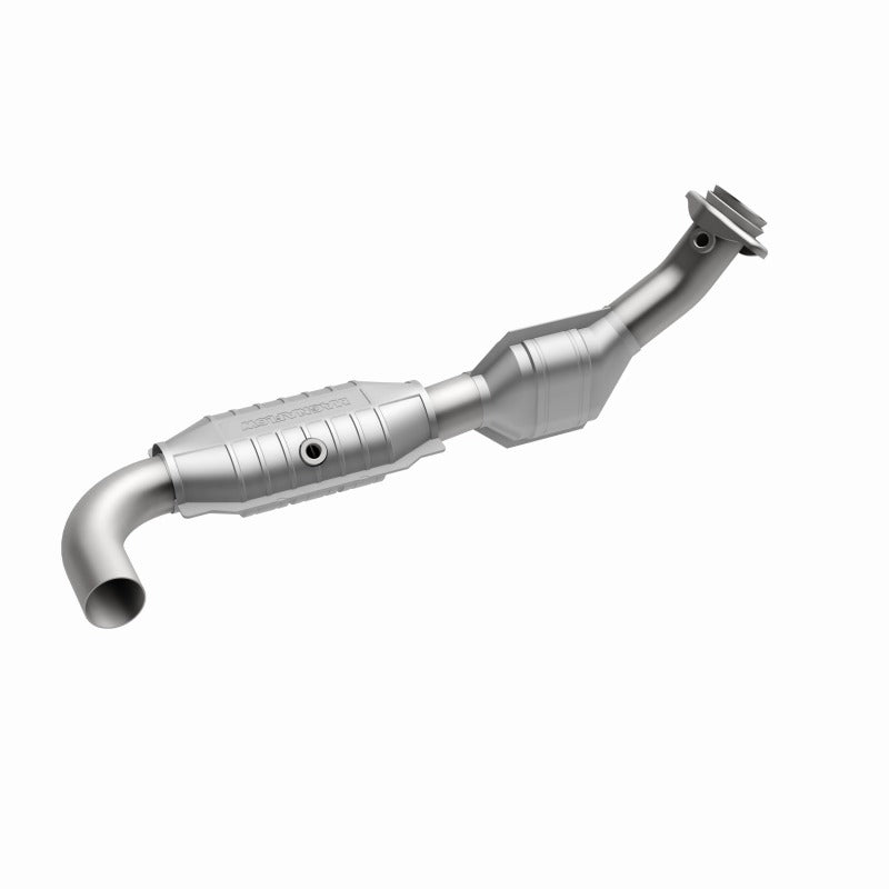MagnaFlow Direct Fit Catalytic Converter 00-01 Ford F-150 4.6L 2wd