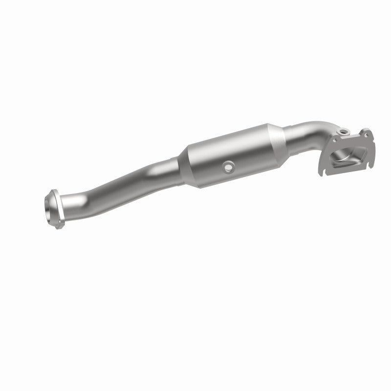 MagnaFlow Direct Fit Catalytic Converter 15-19 Ram 1500 3.6L OEM Grade Fed/EPA Compliant Manifold