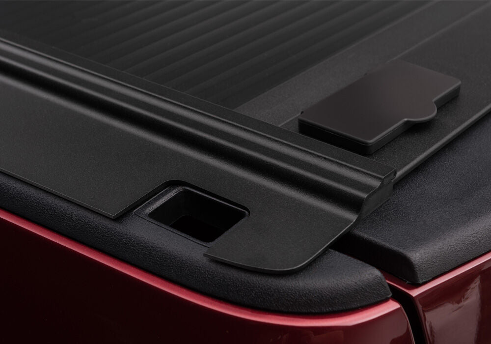 RetraxONE MX Retractable Tonneau Cover Matte One Piece Polycarbonate Finish 2019-2026 (New Body Style) Ram 5' 7 inch Bed with RamBox with or without Multifunction Tailgate without Stake Pockets
