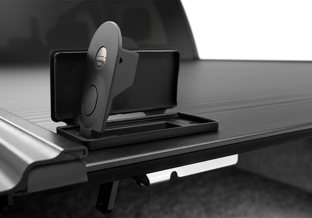 RetraxOne MX Retractable Tonneau Cover Matte One Piece Polycarbonate Finish 2021-2026 Ford F-150 5' 7 inch Bed (Includes Lightning) without Stake Pockets