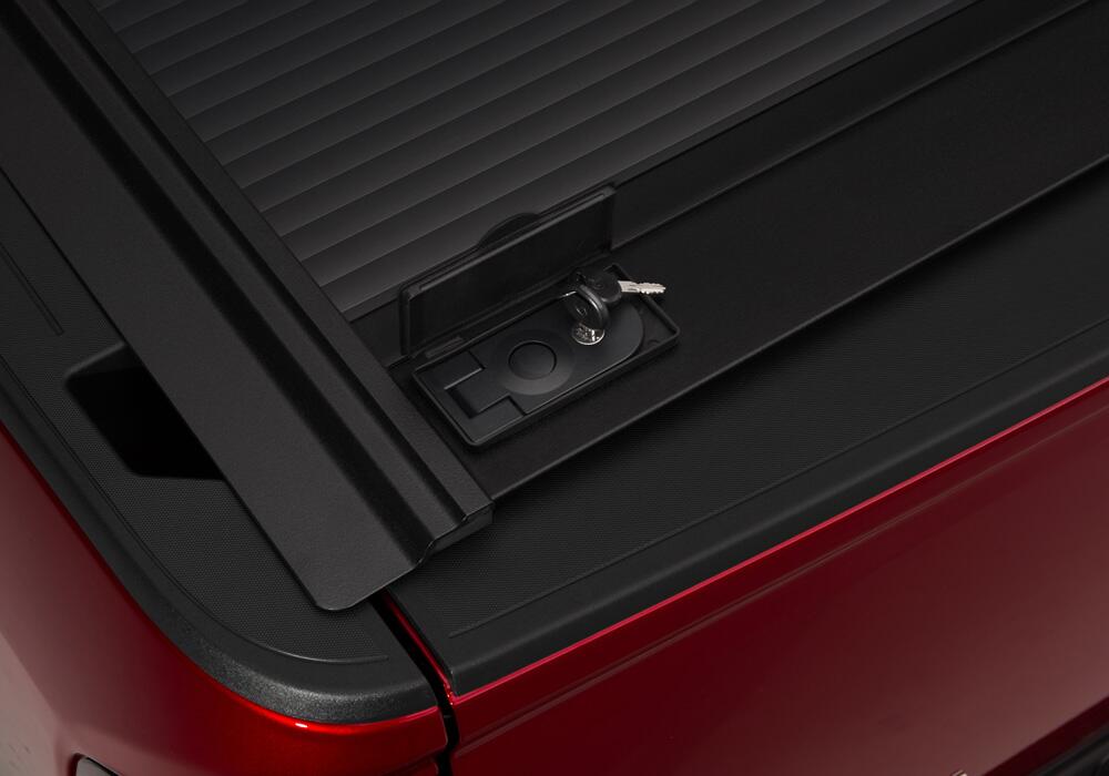 RetraxOne MX Retractable Tonneau Cover Matte One Piece Polycarbonate Finish 2015-2022 Colorado/Canyon 6' 2 inch Bed without Stake Pockets