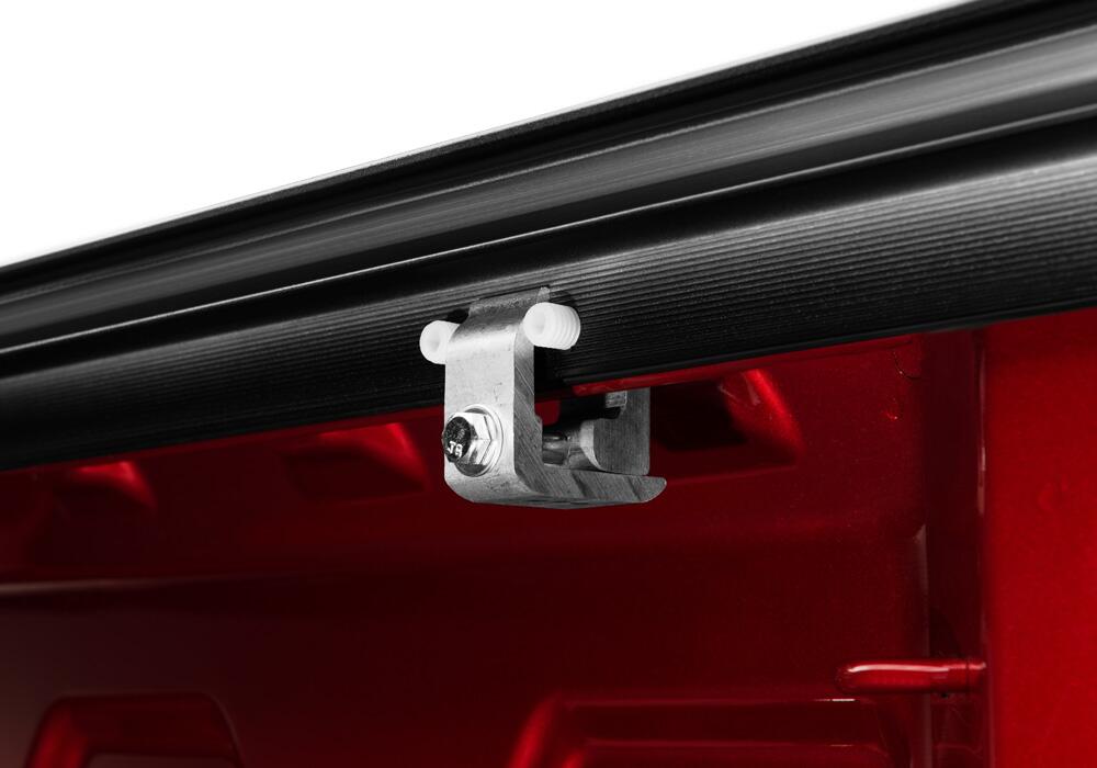 RetraxOne MX Retractable Tonneau Cover Matte One Piece Polycarbonate Finish 2019 (New Body Style)-2026 Silverado/Sierra 1500 6' 7 inch Bed without Stake Pockets Standard Rails