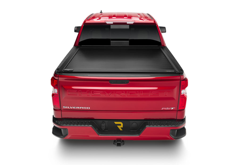 RetraxOne MX Retractable Tonneau Cover Matte One Piece Polycarbonate Finish 2019-2026 GMC Sierra (with CarbonPro Bed) 5' 9 inch Bed without Stake Pockets Standard Rails