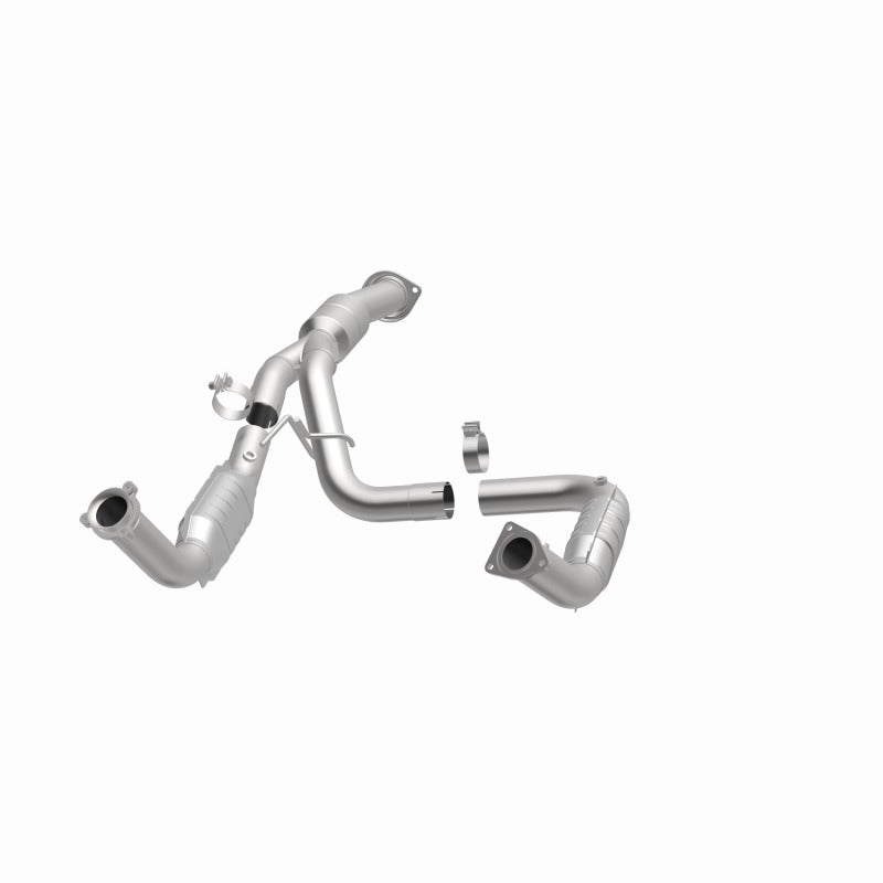 MagnaFlow Direct Fit Catalytic Converter 11-13 Chev Silverado 2500 HD/3500 HD 6.0L