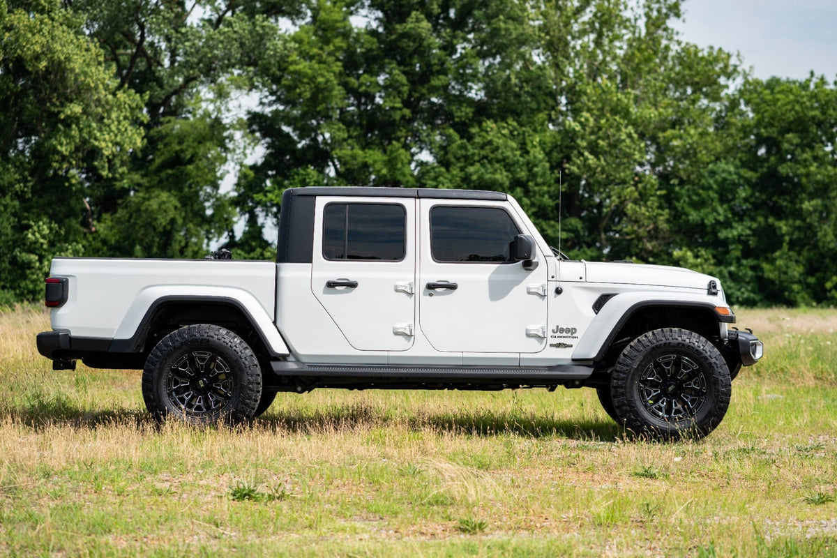 2.5 Inch Leveling Kit Spacers N3 Jeep Gladiator JT 4WD (2024-2025) Rough Country