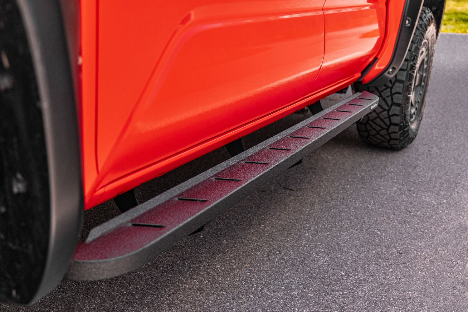 RB10 Slim Line Running Boards W/Brackets Bedliner coating 2024-2026 Toyota Tacoma Go Rhino