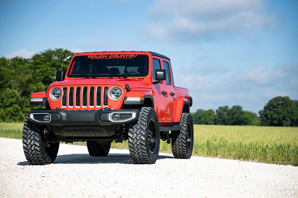 3.5 Inch Lift Kit Spacers M1 Jeep Gladiator JT 4WD (2020-2023) Rough Country