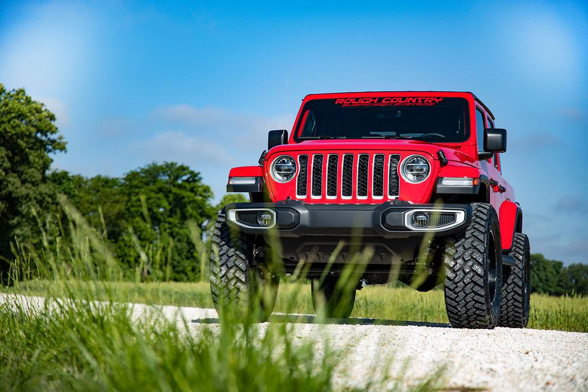 3.5 Inch Lift Kit Spacers M1 Jeep Gladiator JT 4WD (2020-2023) Rough Country