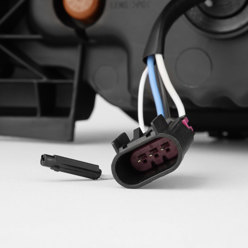 AlphaRex NOVA-Series LED projector headlights for 17-19 Ford F-250/350/450 SD with wiring harness and connectors.