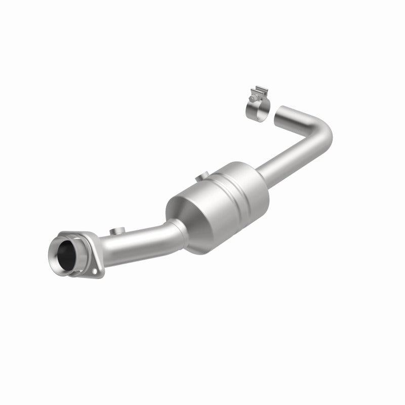 MagnaFlow Direct Fit Catalytic Converter 2011-2014 F-150 3.7L Underbody