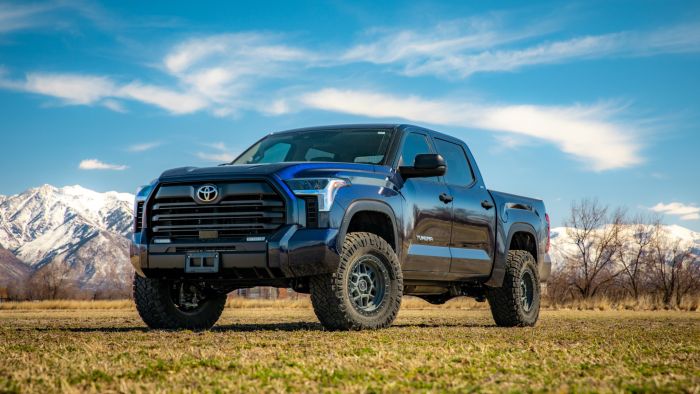 3.0 Inch SST Lift Kit Front With 1.25 Inch Rear With Upper Control Arms With CV Axle 22-25 Toyota Tundra ReadyLIFT