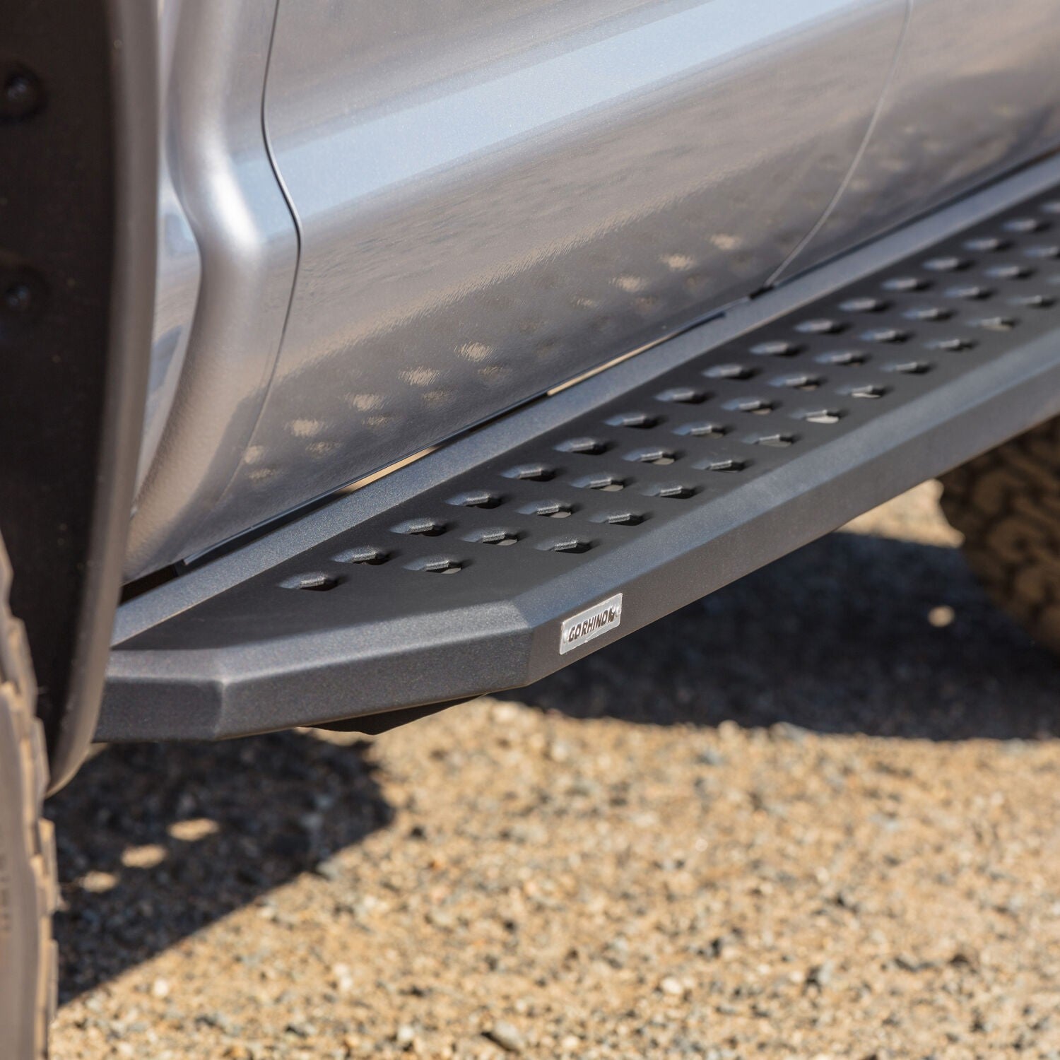 RB20 Running Boards With Mounting Brackets Textured Black 2015-2019 Silverado/Sierra 2500 HD Go Rhino