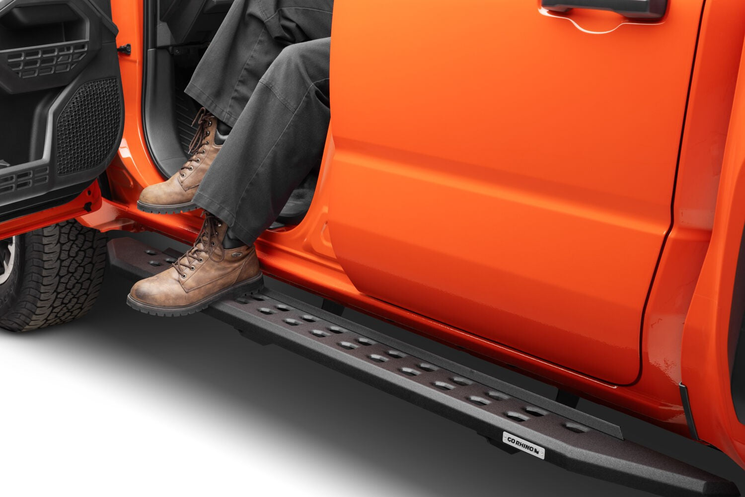 RB20 SlimLine Running Boards W/Brackets Kit Textured Black 2025-2026 Toyota 4Runner Go Rhino