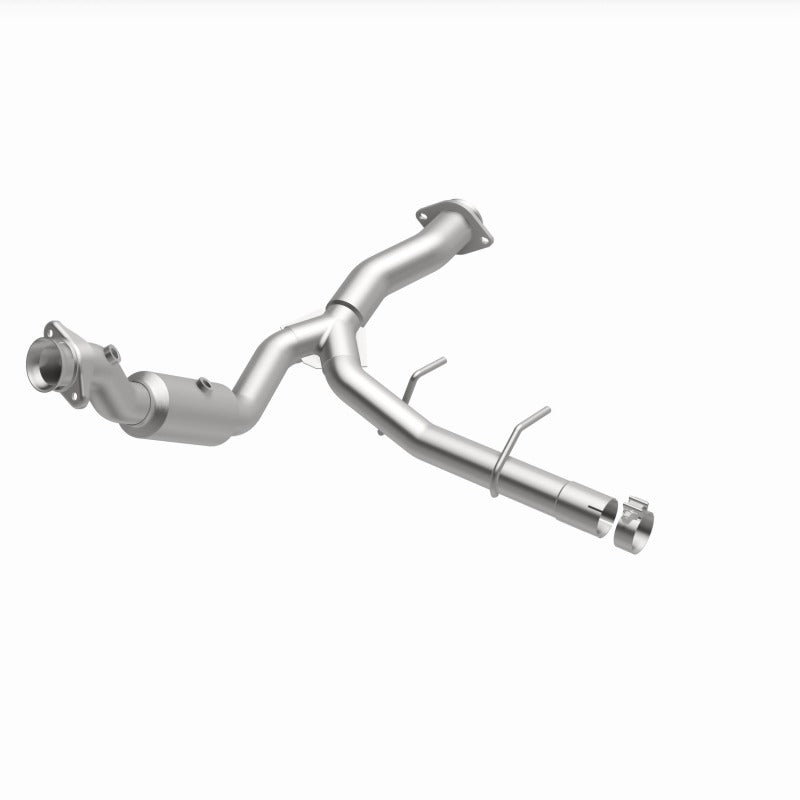 MagnaFlow Direct Fit Catalytic Converter 15-17 Ford Expedition V6 3.5 OEM Underbody