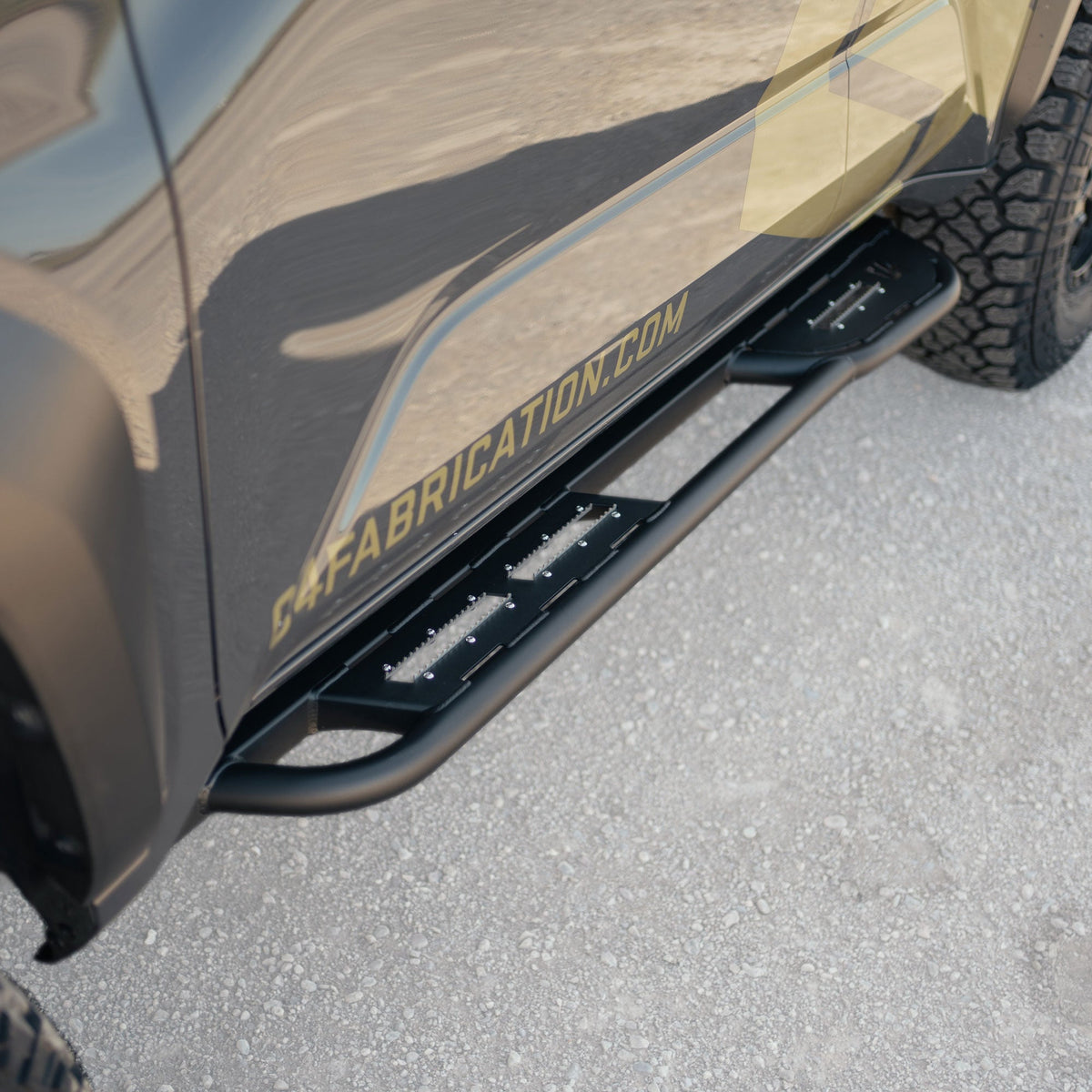 2025+ Toyota 4Runner Rock Slider Steps