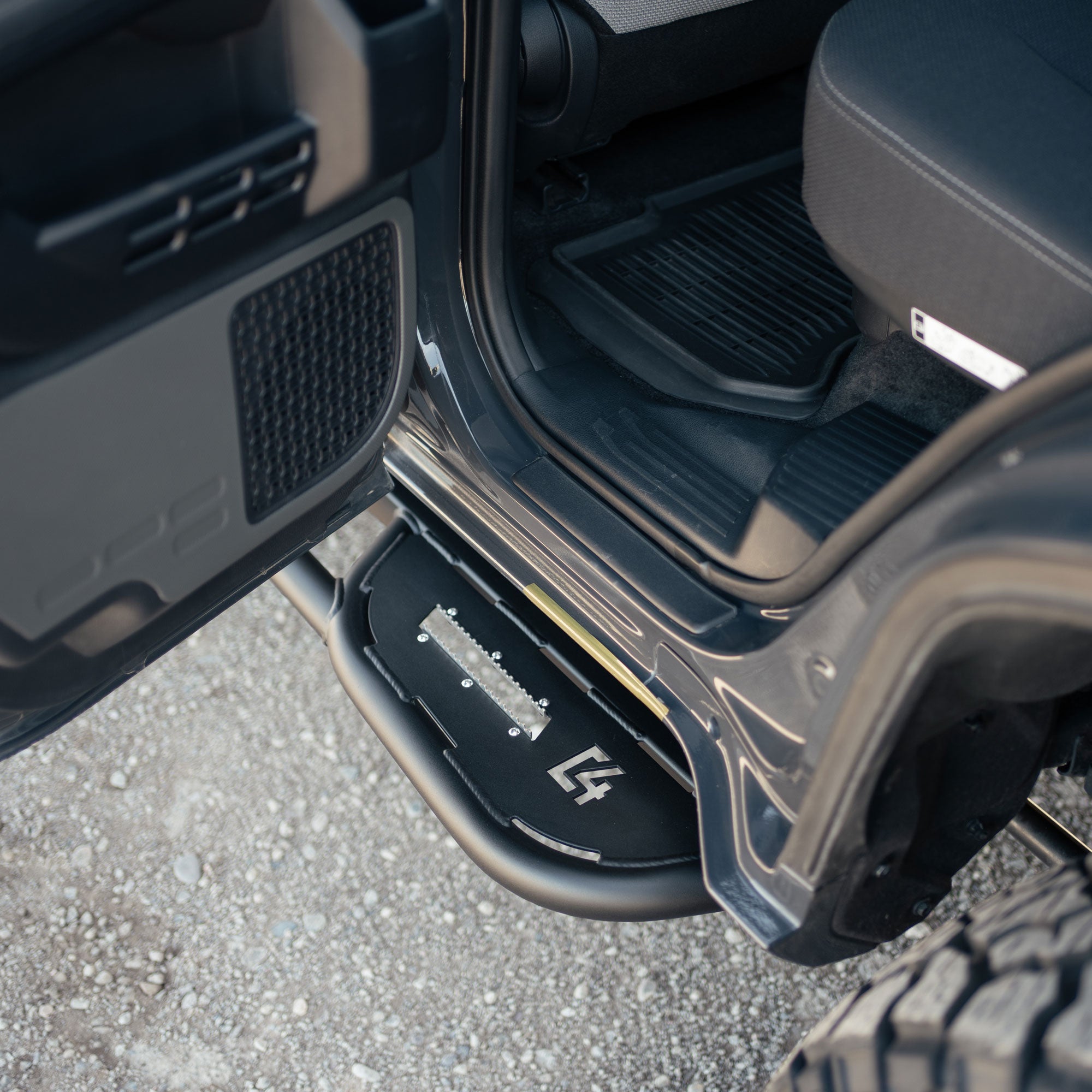 2025+ Toyota 4Runner Rock Slider Steps